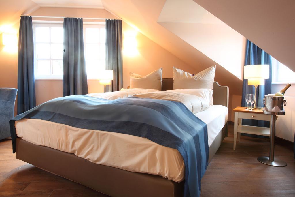 Hotel Mainchateau Seligenstadt Room photo